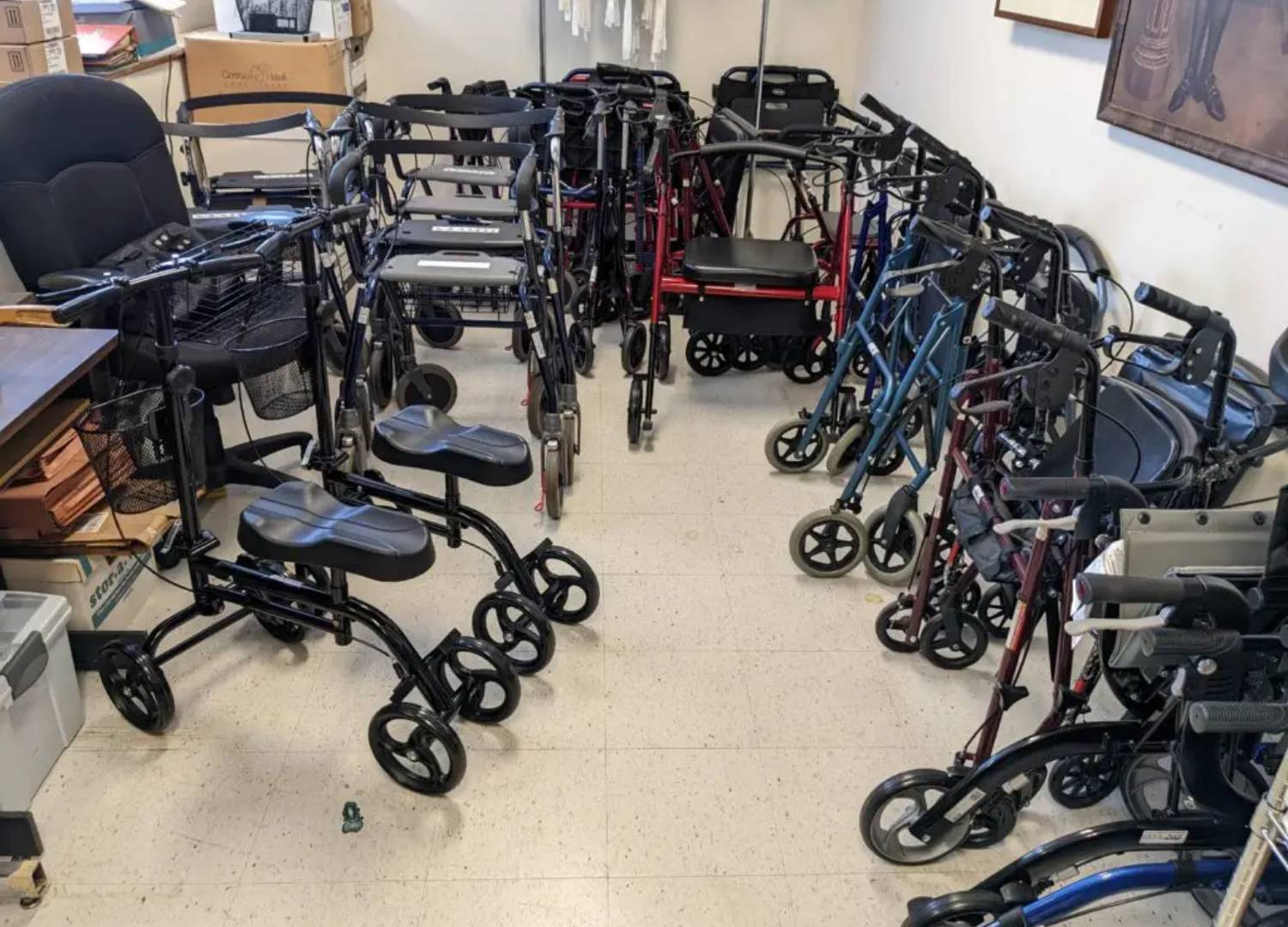 Medical Lending Equipment displayed in room